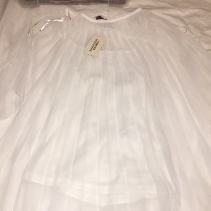 Sheer beautiful butterfly blouse w/tank underneath